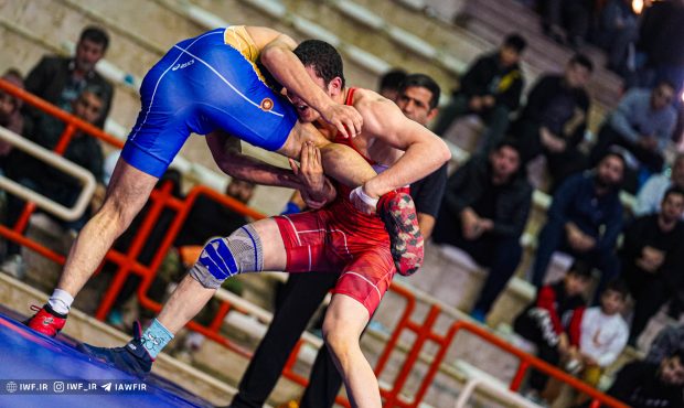 پیروزی میلی متری آبی پوشان برابر شاگردان رضا یزدانی پیروزی میلی متری آبی پوشان برابر شاگردان رضا یزدانی