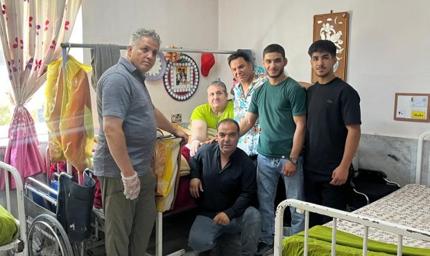حضور جمعی از خانواده کشتی شهر ری در آسایشگاه سالمندان کهریزک
