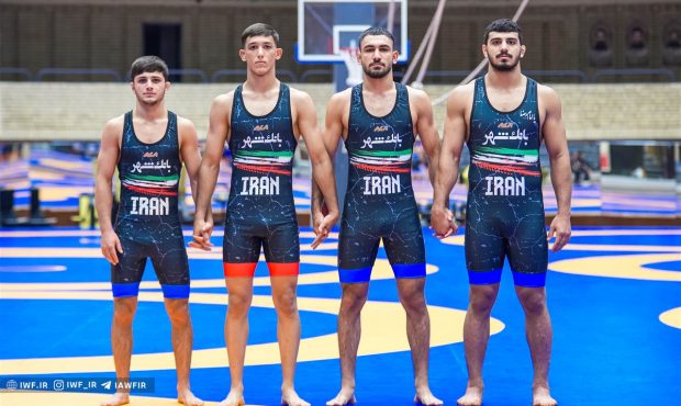 یکه تازی شمسی پور در کشتی فرنگی جوانان جهان/ نور امید بار دیگر بر سبک وزن ایران تابید